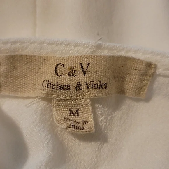 Beautiful flowy mini dress! - Picture 7 of 12